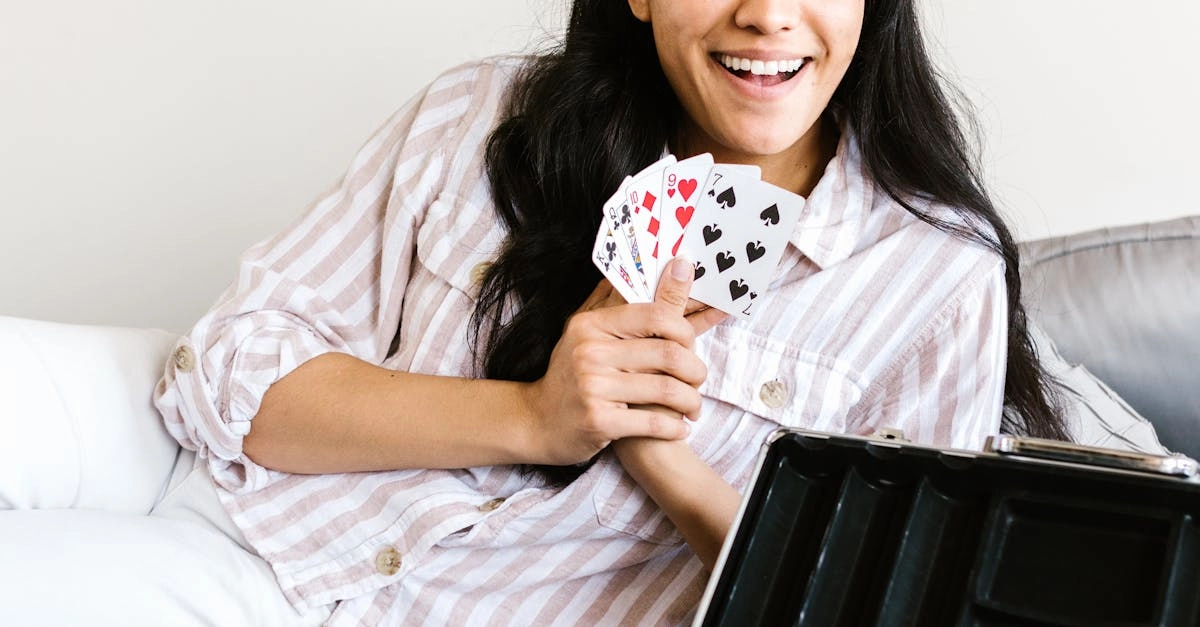 Lucky Jet краш-игра математический анализ коэффициентов